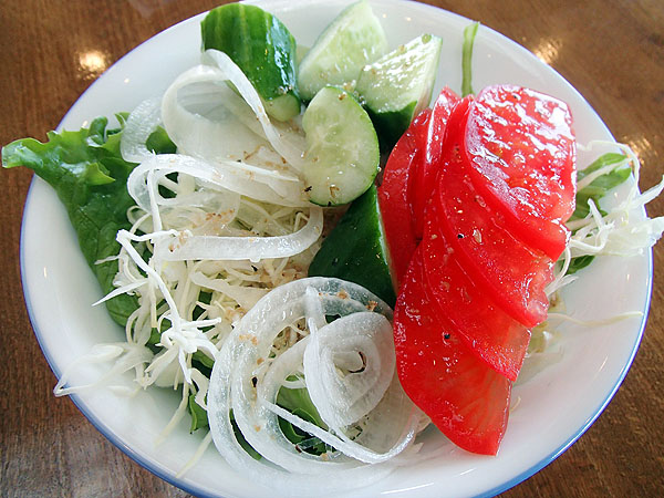 新鮮野菜のサラダ
